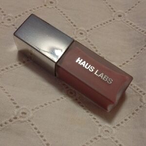 Haus Labs Lip Glaze